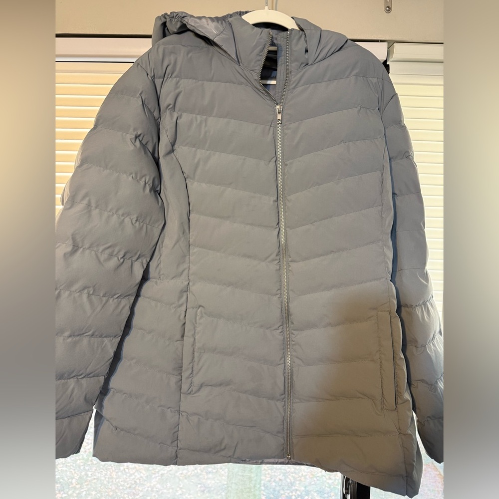 32 Degrees Women's Light Gray Puffer Jacket